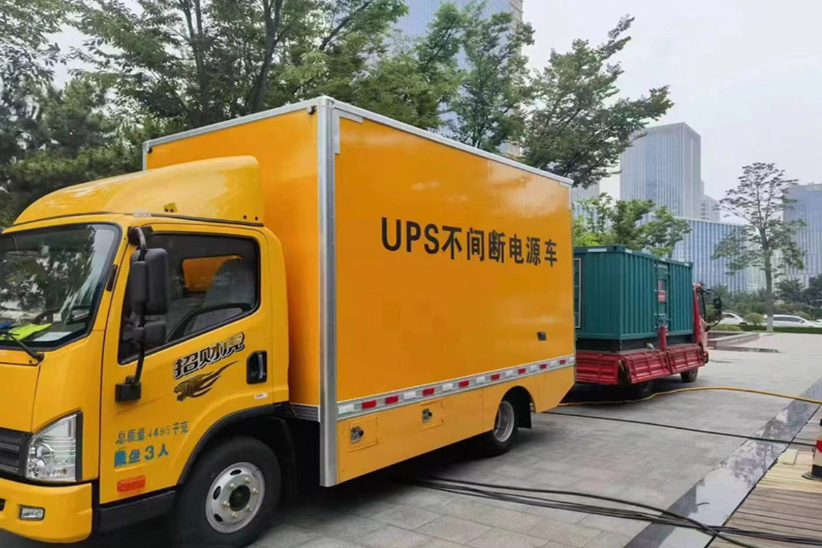 连州发电机租赁施工现场
